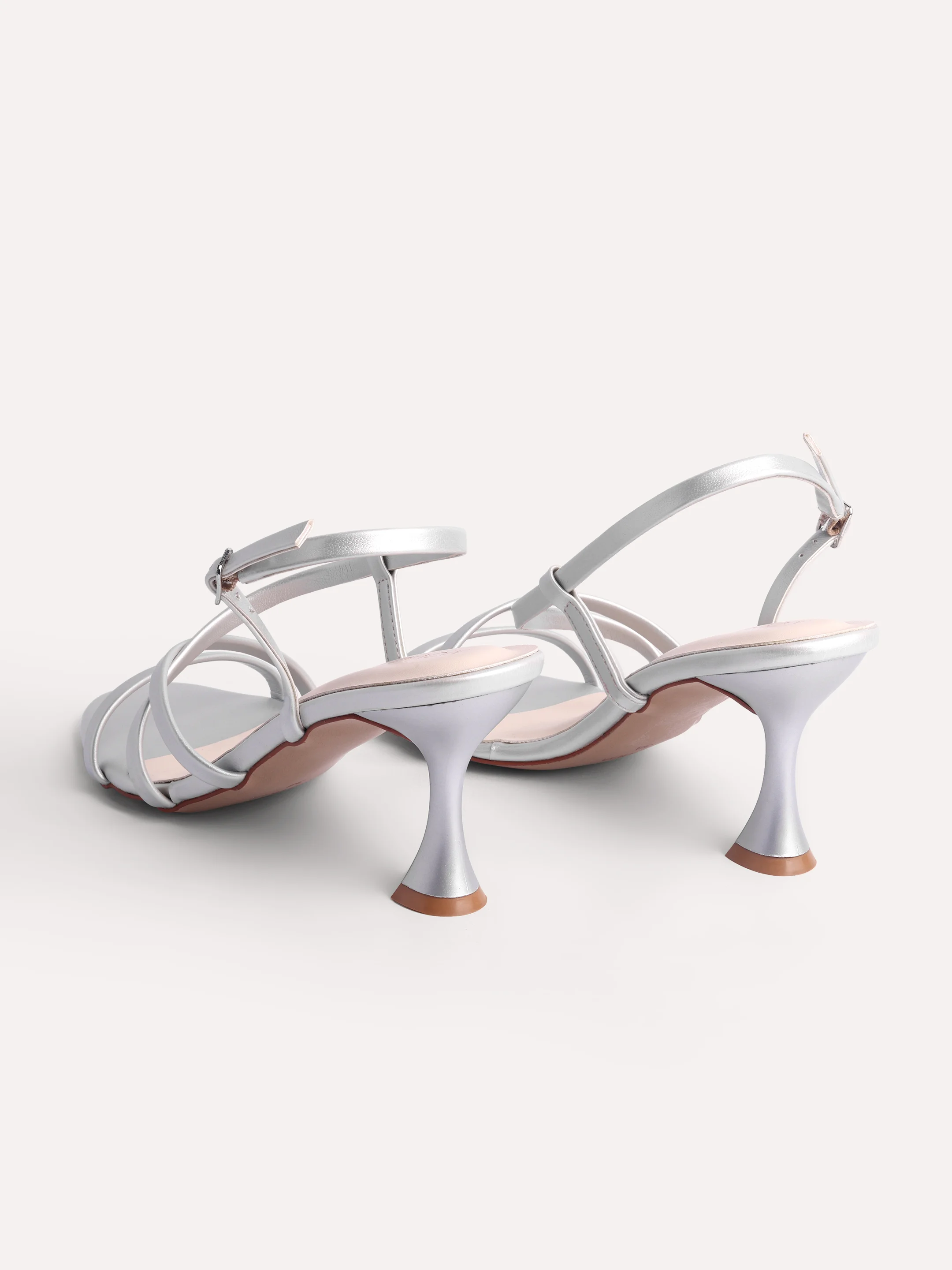  Product ecommerce photoshoot Footwear Heels